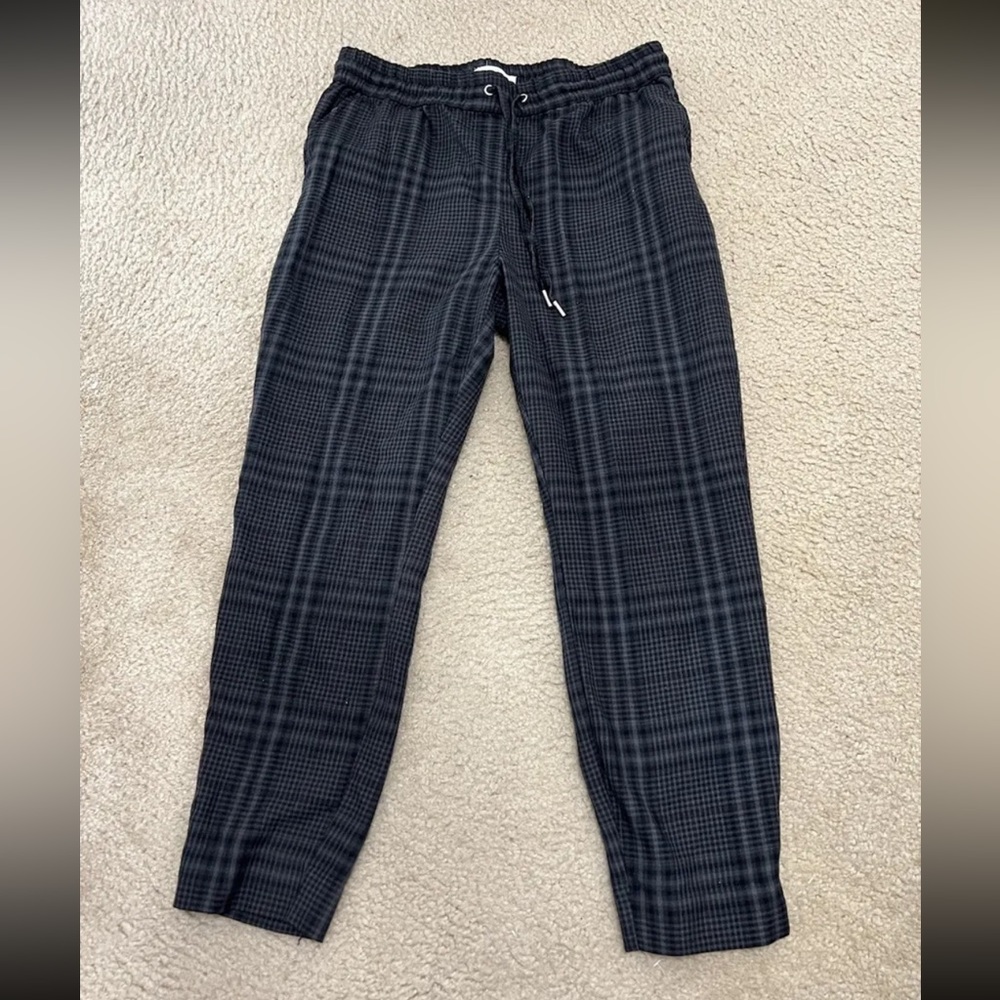 H&M Pull On Women’s Pants Size 6 Gray Black Plaid Elastic Waist/ Pockets